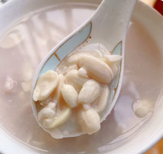 传统奶香椰汁花生汤食谱